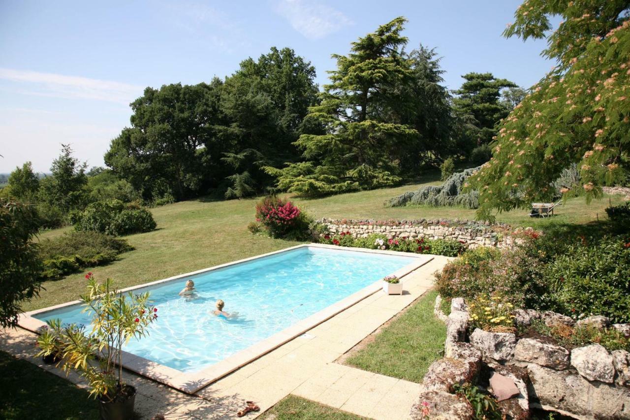 Bed and Breakfast Les 4 Eléments St Emilion Branne  Esterno foto