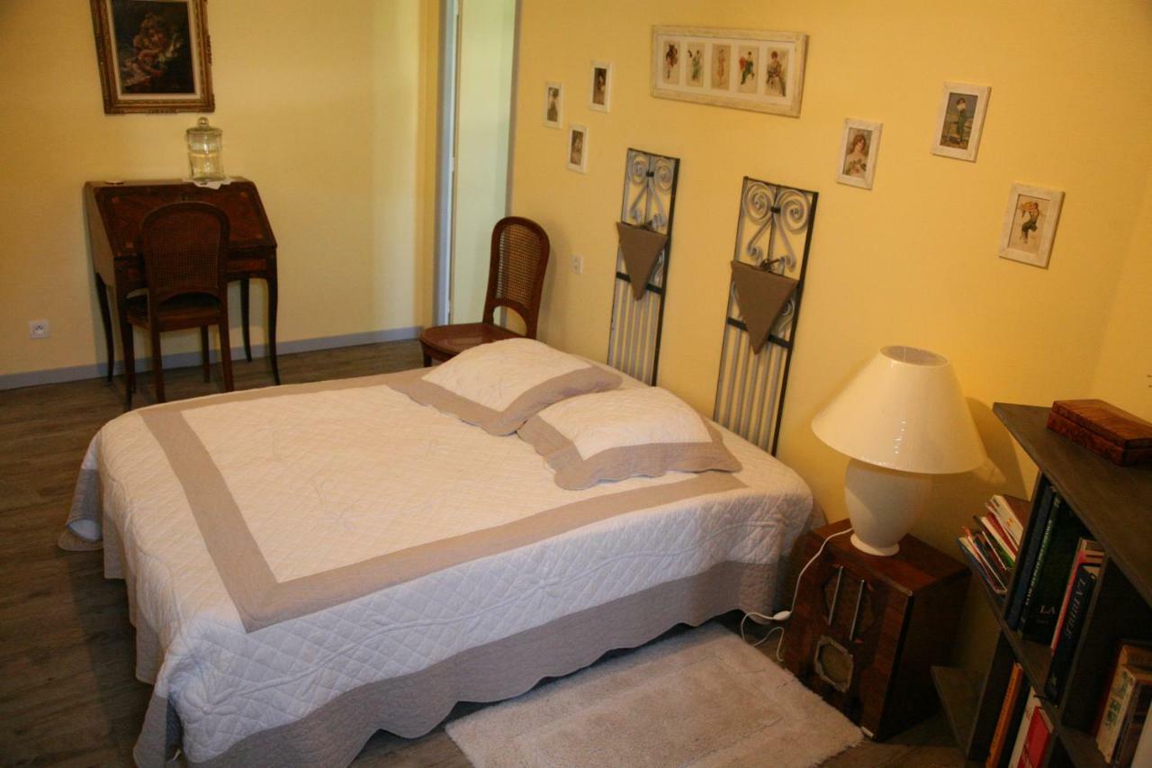 Bed and Breakfast Les 4 Eléments St Emilion Branne  Esterno foto